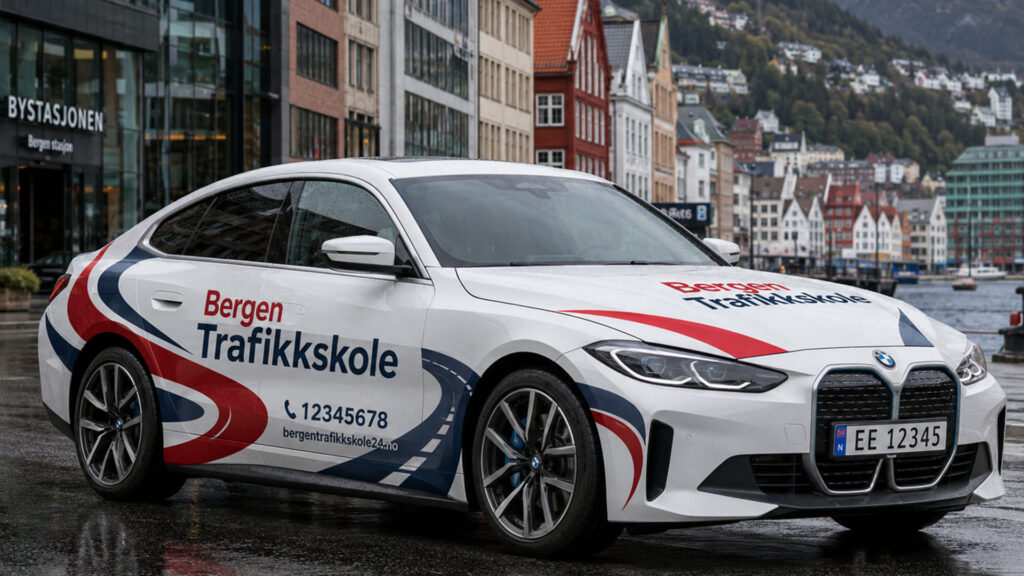reklamefabrikk.no - Trykt PPF-bilfoliering for trafikkskoler - design og foliering - BMW i4 eDrive40 Gran Coupé 4