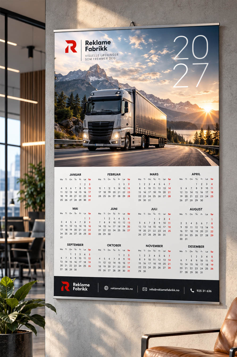 B1 veggkalender for bedrifter – stor firmakalender 2027 B1 veggkalender 2027 med lastebil og transportmotiv i moderne kontor