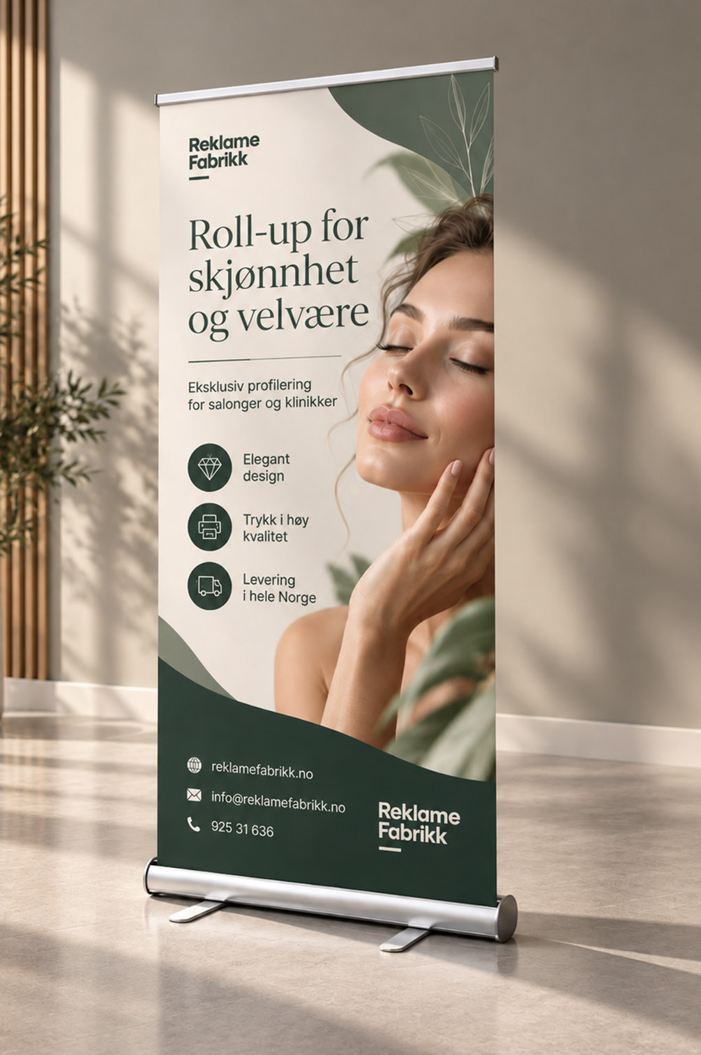 Roll-up for skjønnhetssalong og velvære Elegant roll-up for skjønnhetssalong og velvære i grønne og beige toner